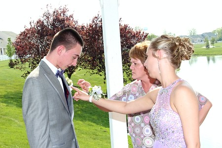 dom_sam_prom_113.jpg