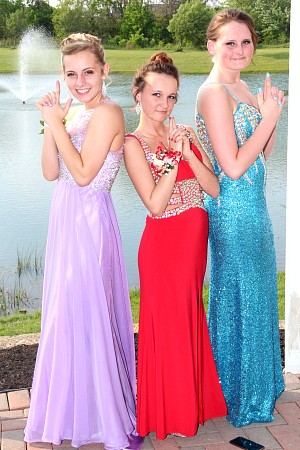 dom_sam_prom_093a.jpg