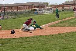 20110430_Dominic_Baseball_738.jpg