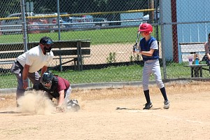 2011_07_09_Dominic_Baseball_310.jpg