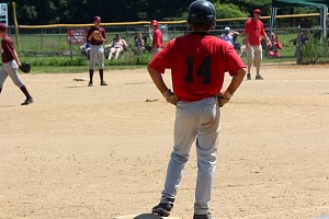 2011_07_10_Dominic_Baseball_900.jpg