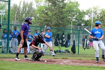 cw_rec_baseball_indians_3_046.jpg