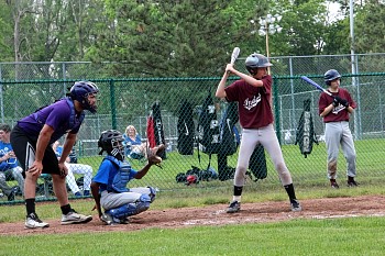 cw_rec_baseball_indians_3_108.jpg