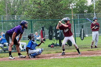 cw_rec_baseball_indians_3_114.jpg