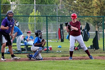 cw_rec_baseball_indians_3_161.jpg