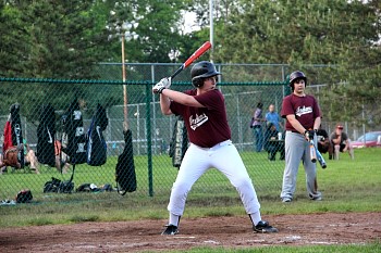 cw_rec_baseball_indians_3_275.jpg