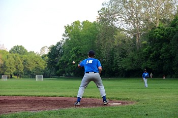 cw_rec_baseball_indians_3_289.jpg