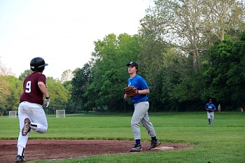 cw_rec_baseball_indians_3_296.jpg