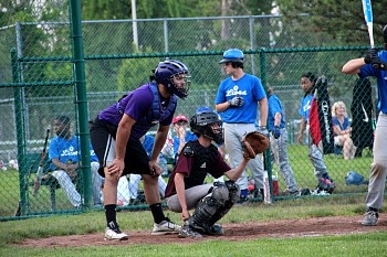 cw_rec_baseball_indians_3_332.jpg