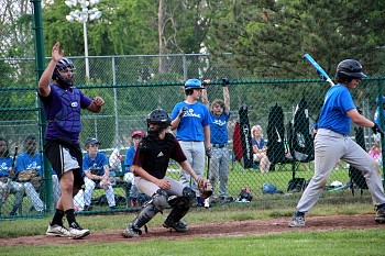 cw_rec_baseball_indians_3_341.jpg