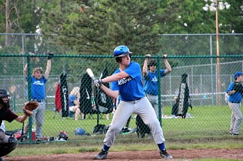 cw_rec_baseball_indians_3_351.jpg