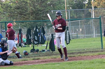 cw_rec_baseball_indians_3_390.jpg