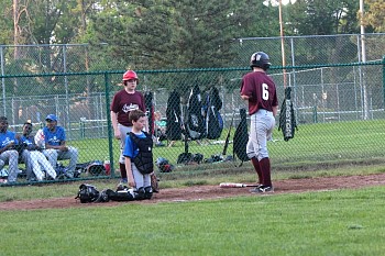 cw_rec_baseball_indians_3_402.jpg