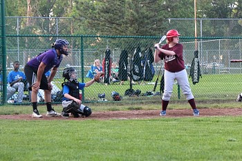 cw_rec_baseball_indians_3_405.jpg