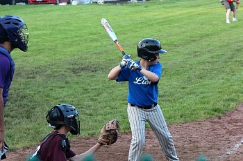 cw_rec_baseball_indians_3_441.jpg