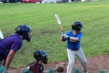 cw_rec_baseball_indians_3_443.jpg