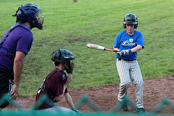 cw_rec_baseball_indians_3_445.jpg