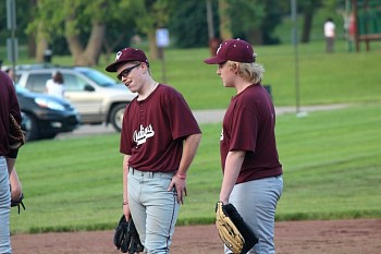 cw_rec_baseball_indians_3_452.jpg