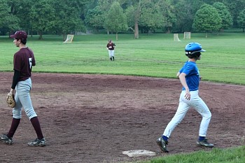 cw_rec_baseball_indians_3_467.jpg