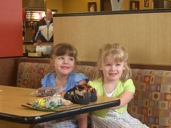 Twins4thbday2010_008.jpg