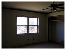 23_masterbedroom4.jpg